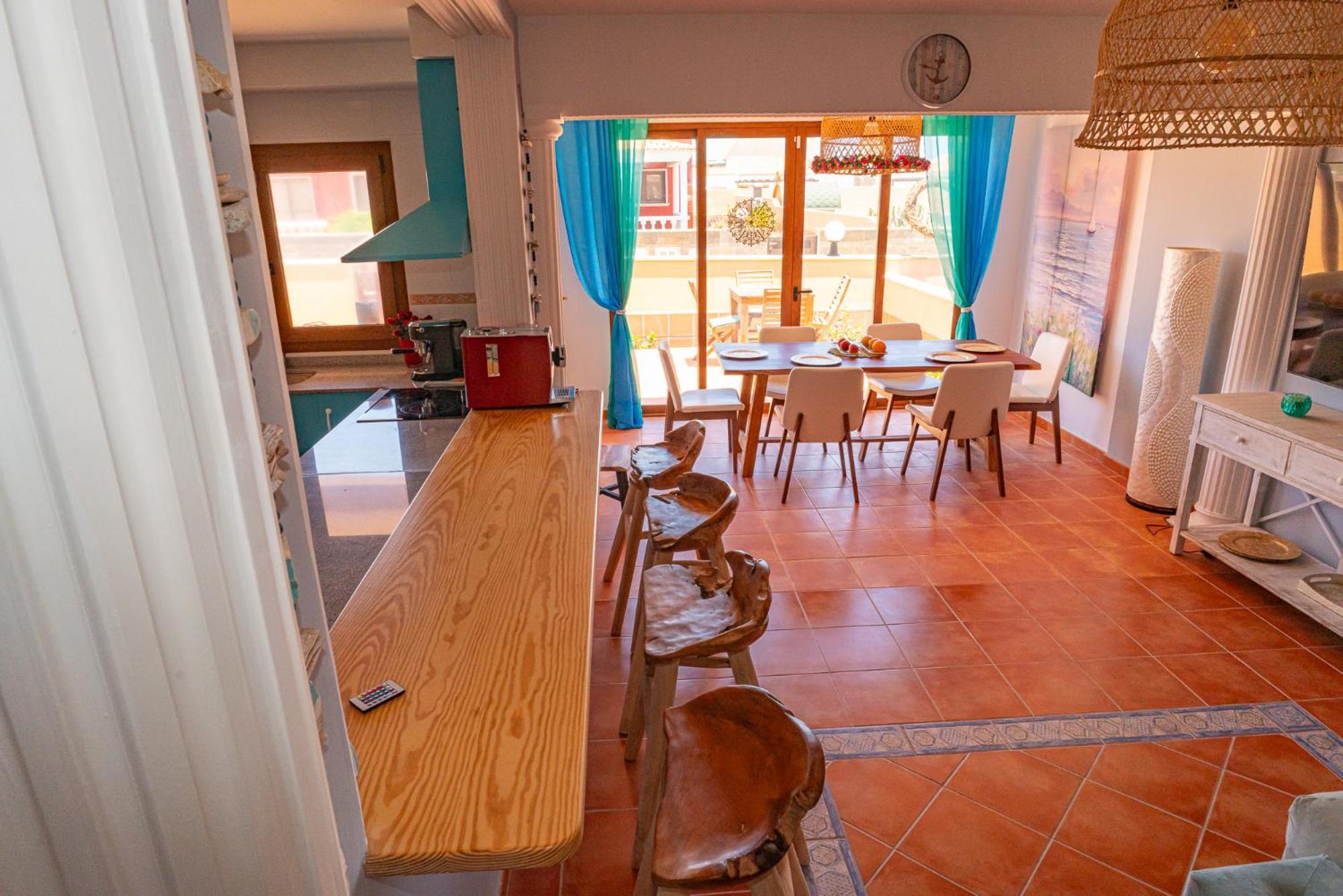 Villa Oceana - Cliffside Retreat Коста де Антигуа Екстериор снимка