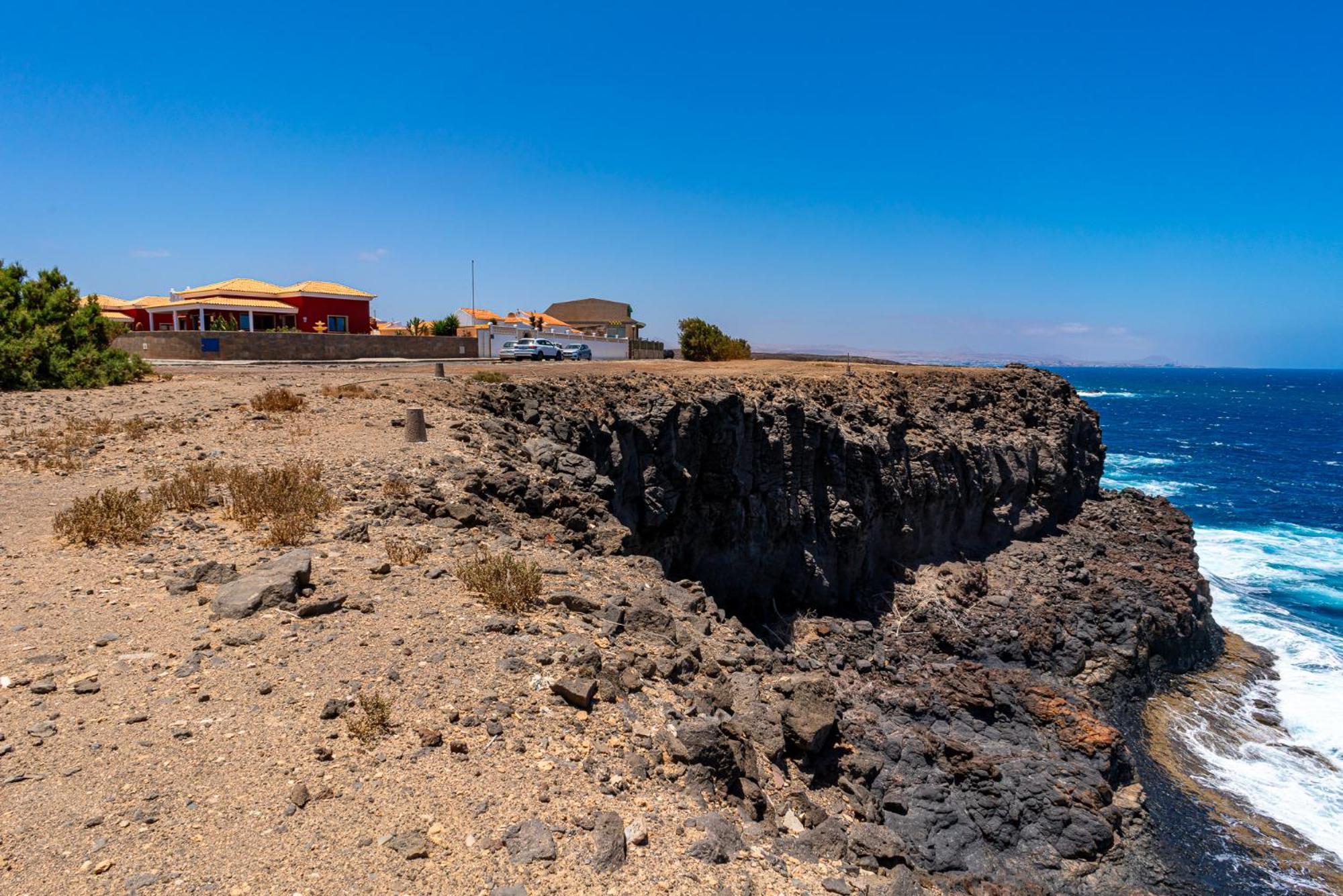 Villa Oceana - Cliffside Retreat Коста де Антигуа Екстериор снимка