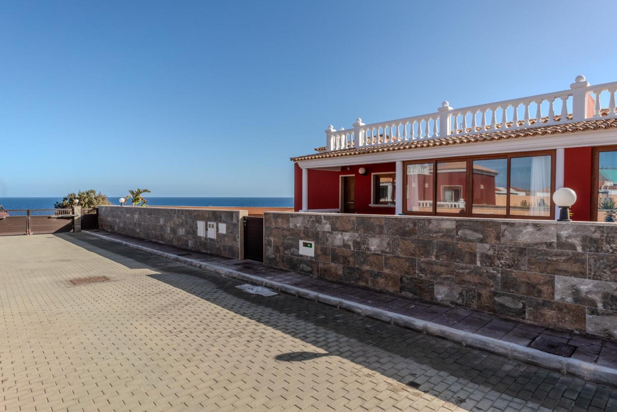 Villa Oceana - Cliffside Retreat Коста де Антигуа Екстериор снимка
