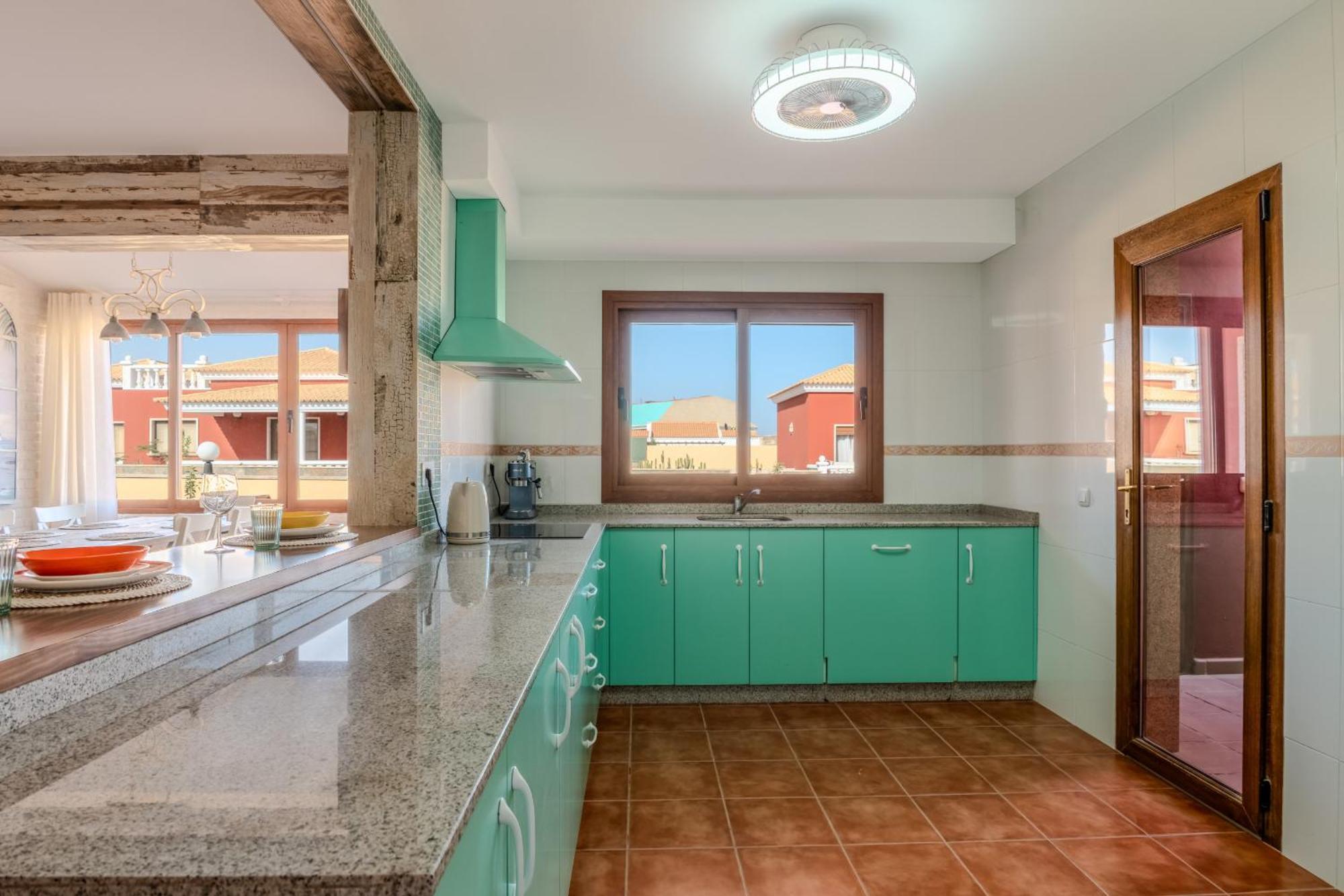 Villa Oceana - Cliffside Retreat Коста де Антигуа Екстериор снимка