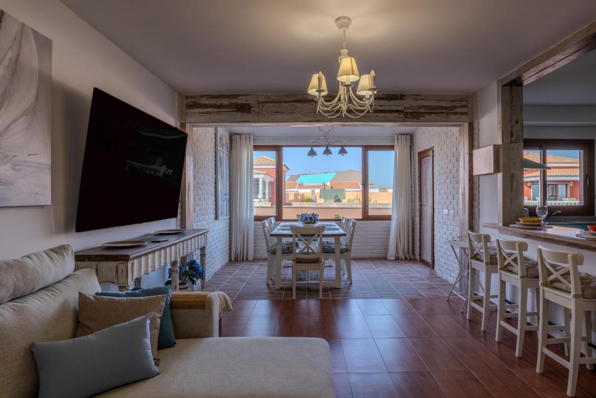 Villa Oceana - Cliffside Retreat Коста де Антигуа Екстериор снимка