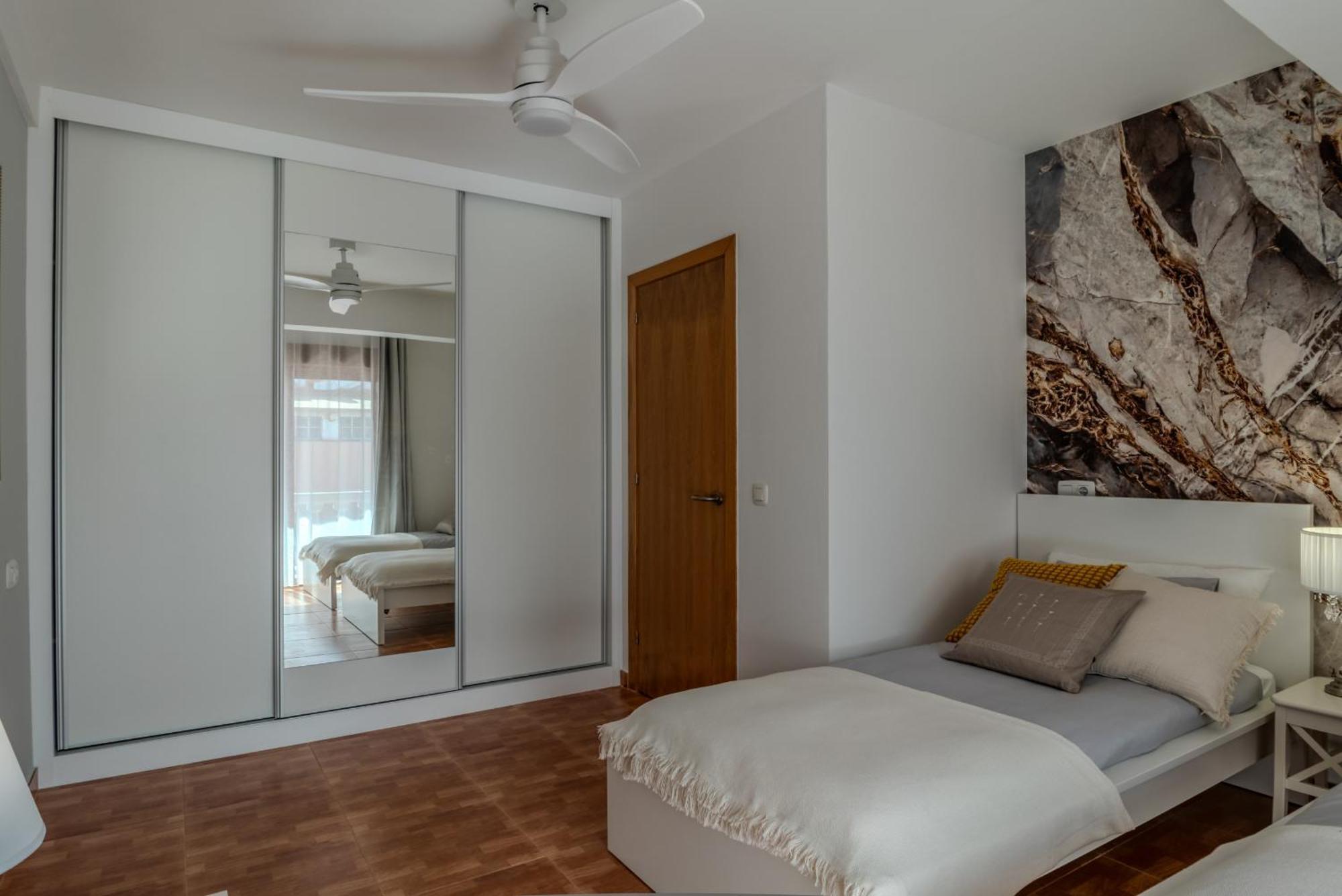 Villa Oceana - Cliffside Retreat Коста де Антигуа Екстериор снимка